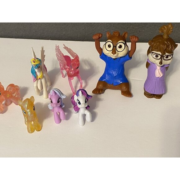 My Little Pony & Alvin And The Chipmunks Mini Figures Lot - Picture 1 of 6
